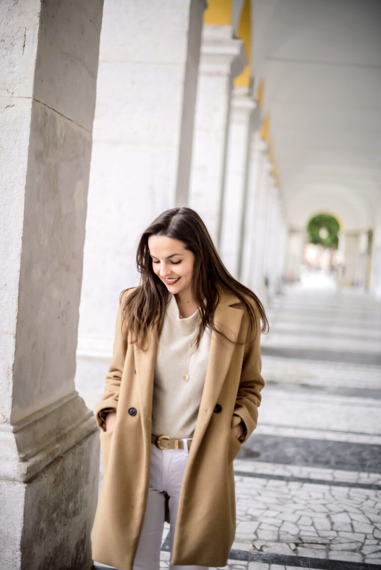 Photographie de personal branding d’une entrepreneure du web, authentique et naturelle.