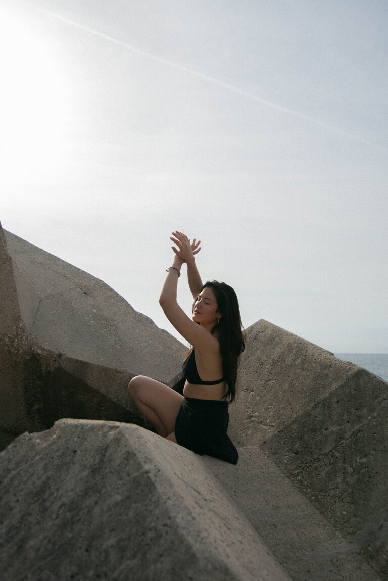 Photographe portrait artistique Monaco, une séance photo inspirée du cinéma.
